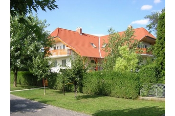 Pension de famille Gyenesdiás 1